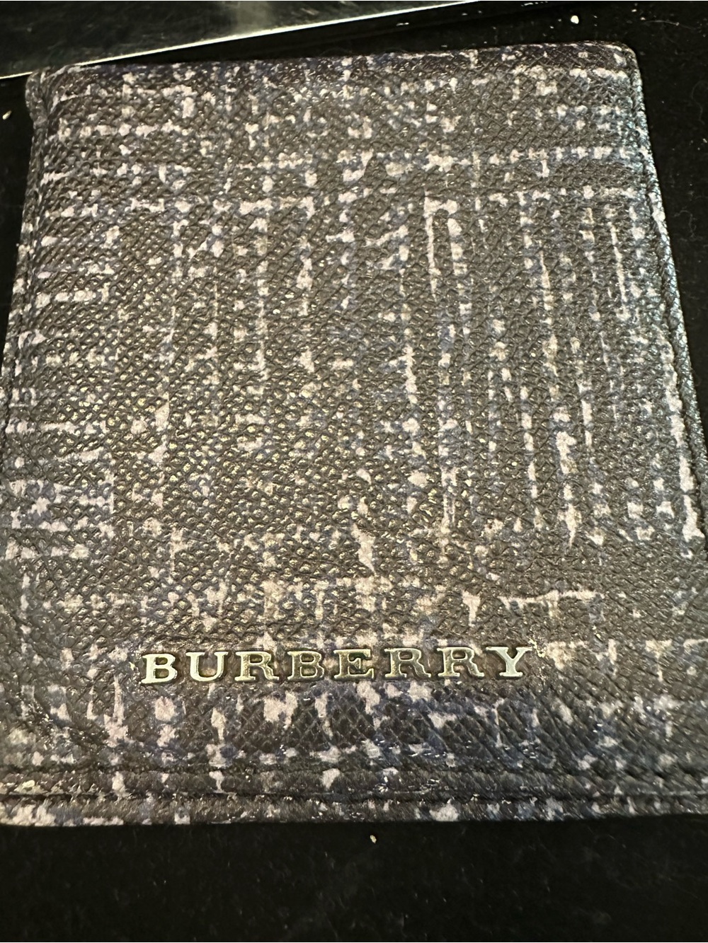 Burberry#251 embossed check compact wallet
